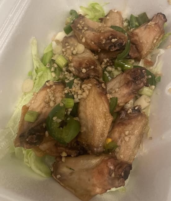 Salt and Pepper Chicken Wings 椒鹽炸雞中翼